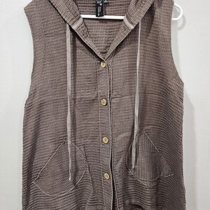 Focus Brown Waffle Knit Sleeveless Button Up Vest With Hood, Size Medium